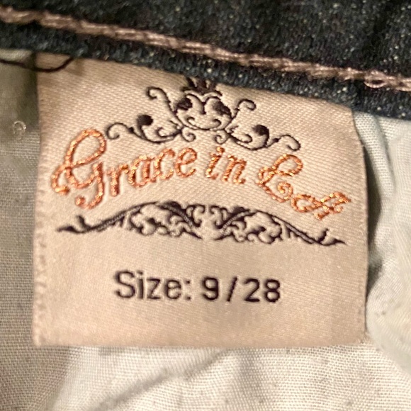 Grace in LA Blue Jeans - Picture 8 of 10